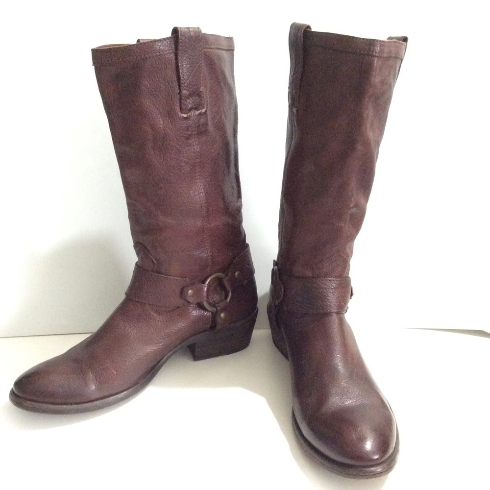 😘FRYE Carson Harness leather boots